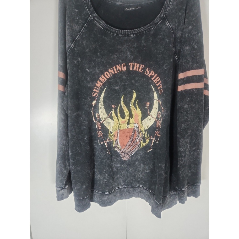 Torrid Love Sick Summoning The Spirits Dancing Skulls Womens Sweatshirts 3-3X